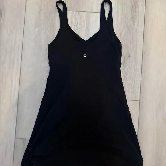 chinese dress ladies Lululemon Court Crush Dress Tennis Dress (Black, 12) : Amazon.in: Clothing  & Accessories